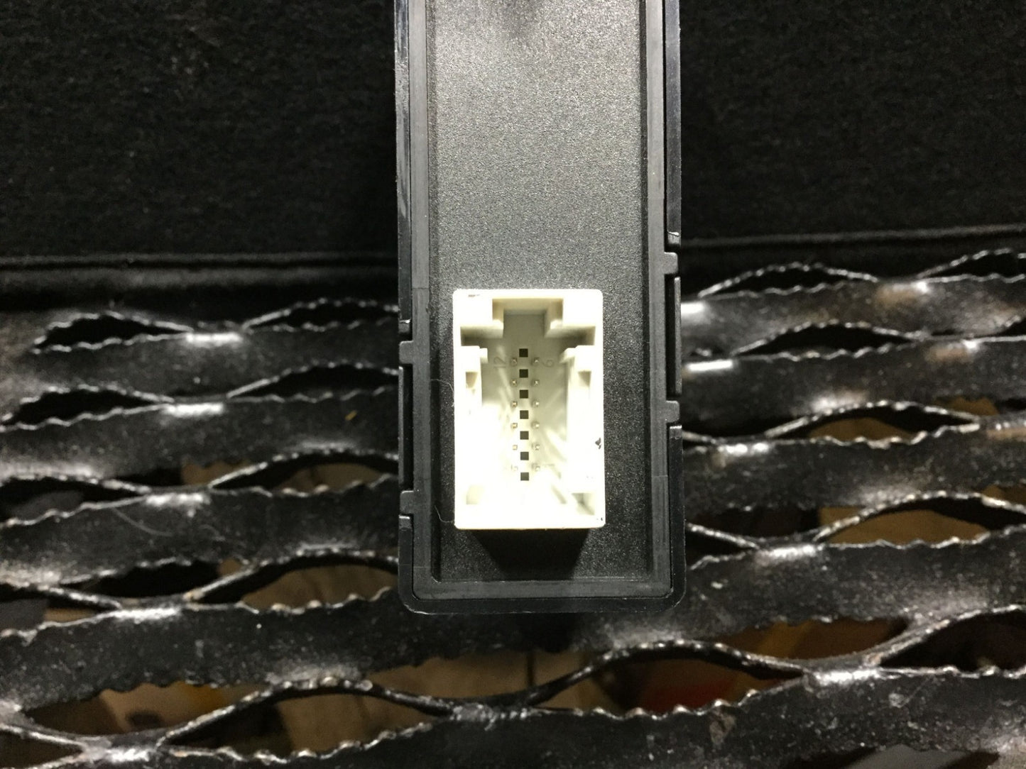 08-11 Saab 9-3 Parking Sensor Control Module Unit 12803285 / 263004033 OEM