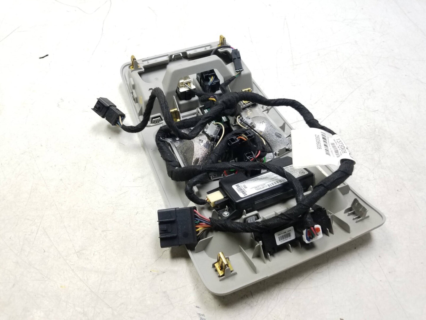 2010 - 2012 Cadillac SRX Console Map Light Sunroof Homelink Control OEM