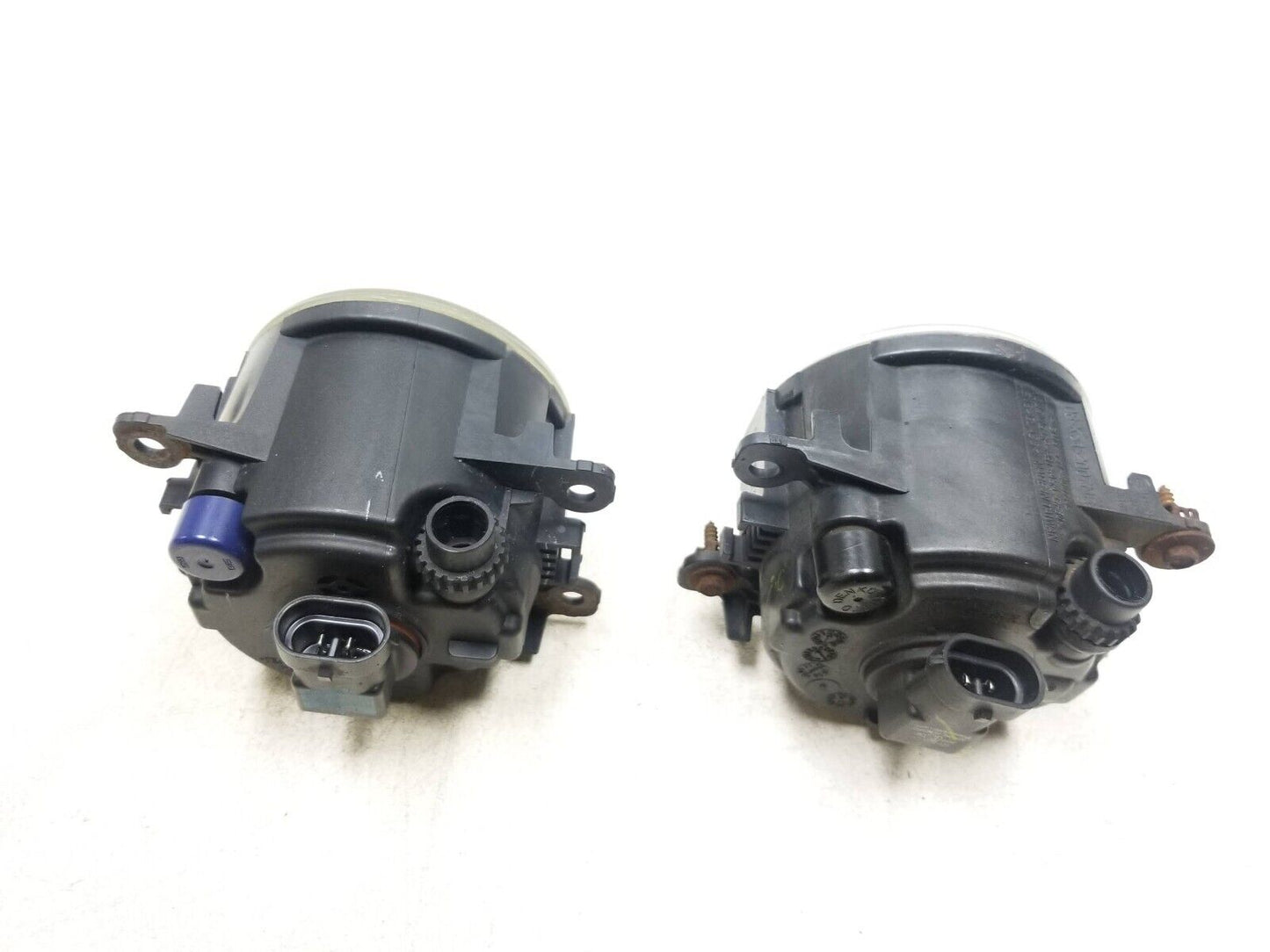 12 - 18 Ford Focus Front Fog Light Lamp Pair *depo* Aftermarket