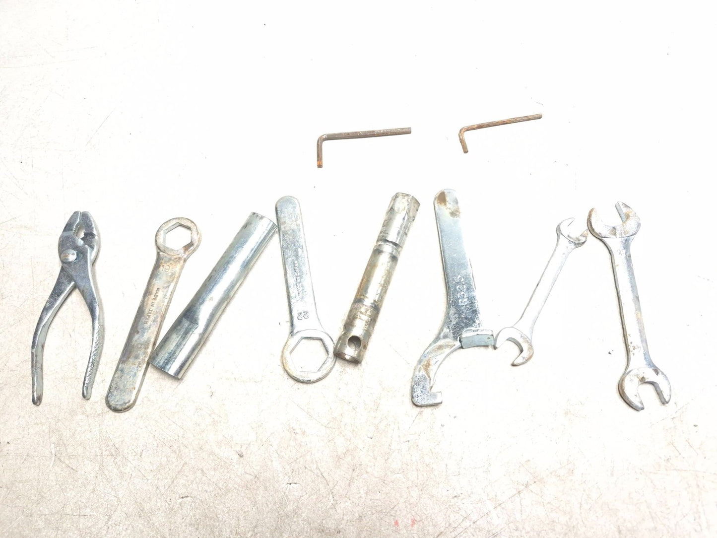 2006 Suzuki Katana Gsx600f Tool Set OEM