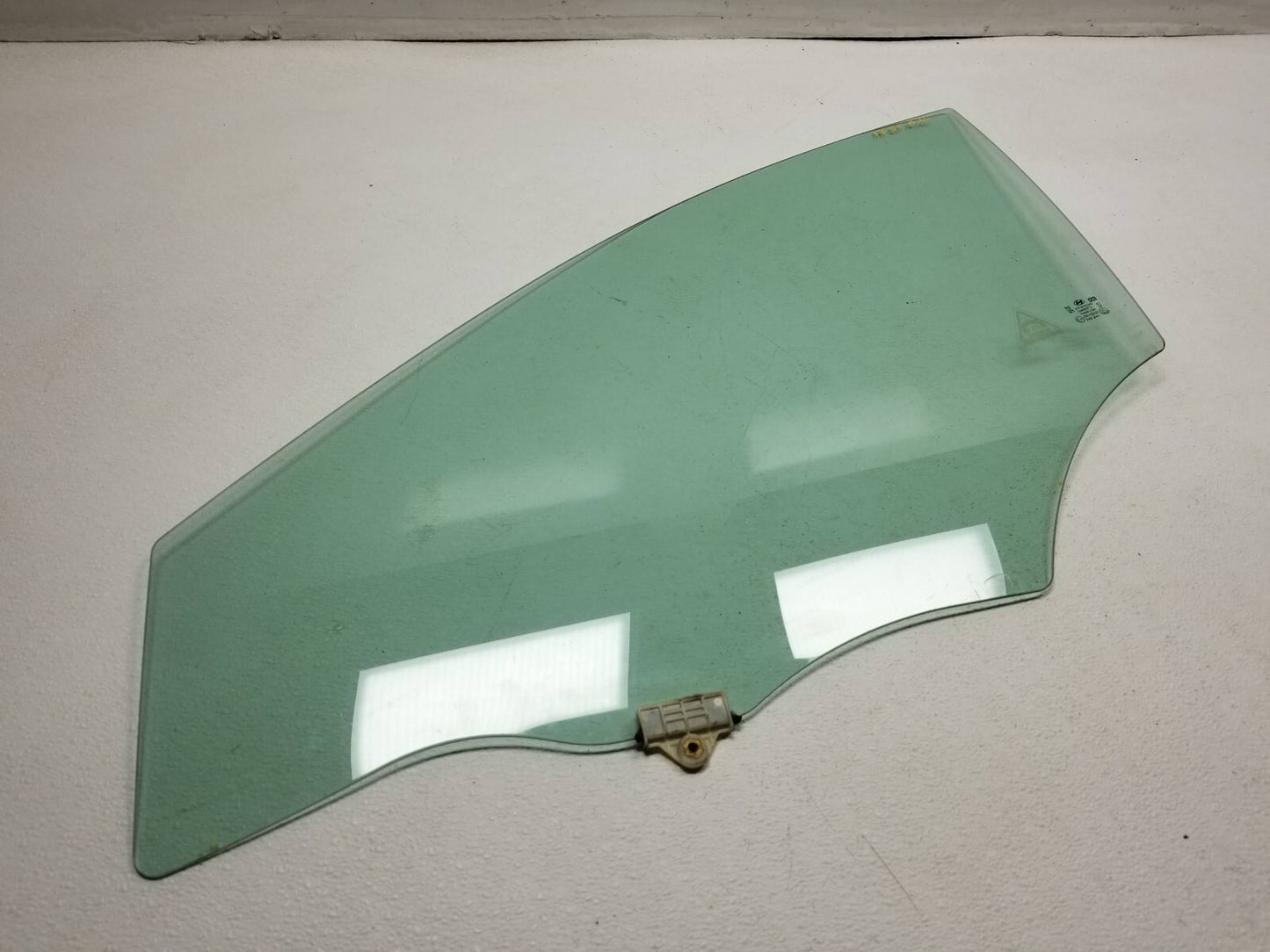 2014 Hyundai Elantra Gt Door Window Glass Front Left Driver OEM