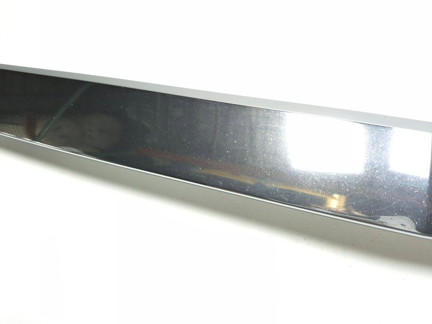 2013 Cadillac Escalade Esv Front Upper Hood Trim Molding OEM