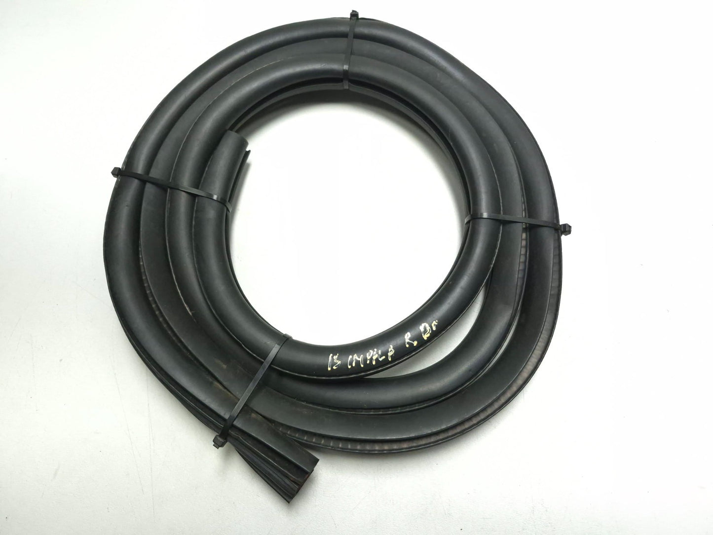 2013 Chevrolet Impala Door Weatherstrip Seal Driver Side Left Front & Rear OEM