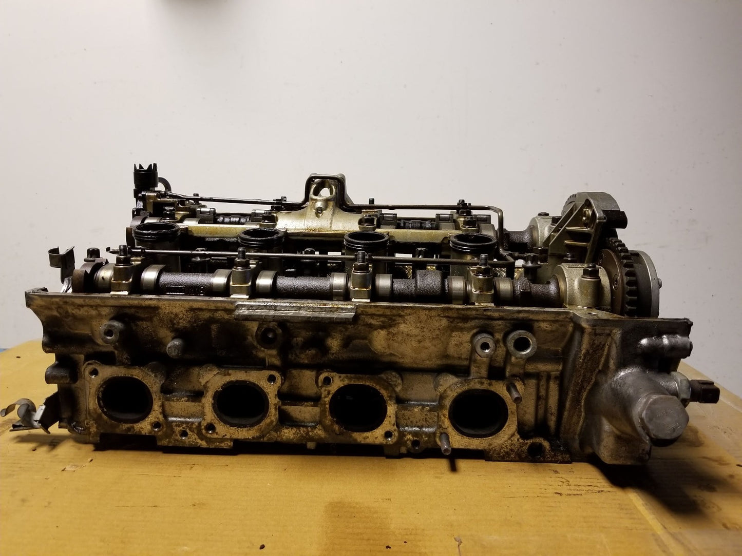 2010 BMW X5 E70 Engine Cylinder Head 4.8l N62t Passenger Side Right OEM