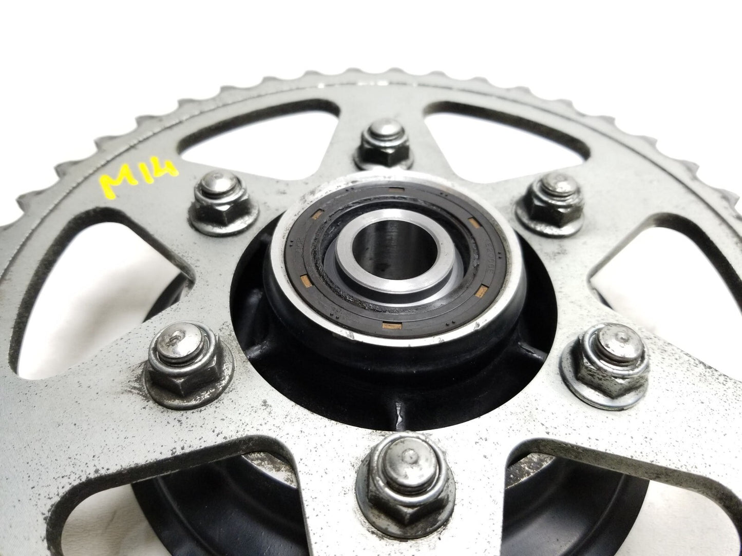 2015-2018 Kawasaki Versys 1000 Klz1000 Rear Wheel Hub W/ Sprocket 43t OEM