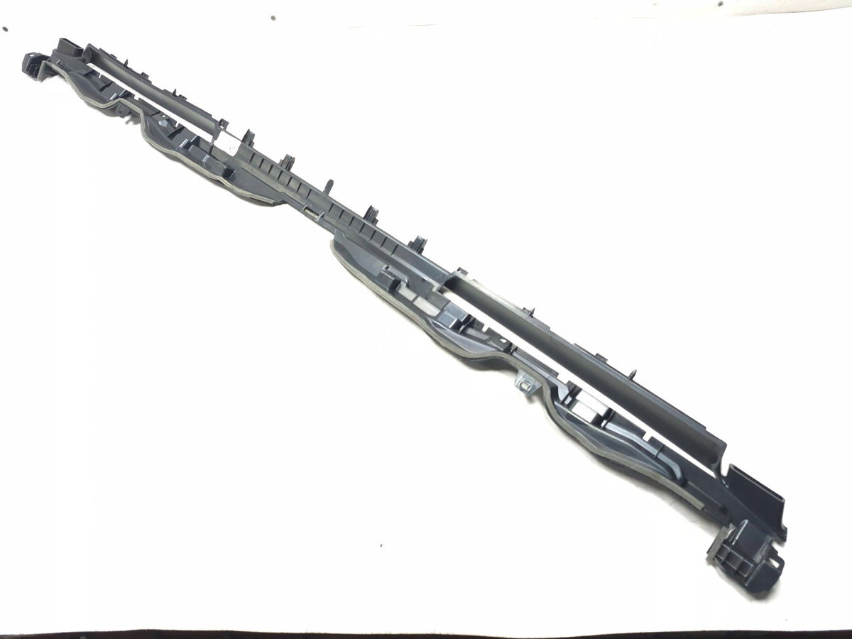 2021 Tesla Model 3 Y Dash Panel Wind Deflector Windshield 1624716-00-a  OEM
