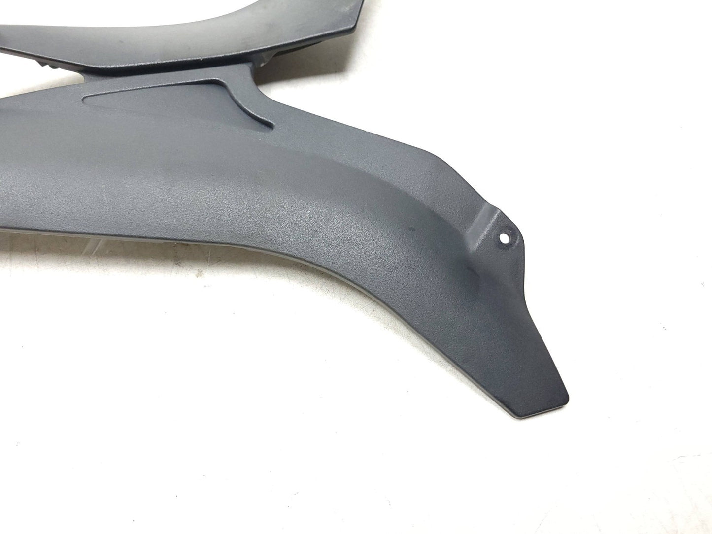 2007 Kawasaki Ninja Zx-6r Zx600 Right Side Cover OEM