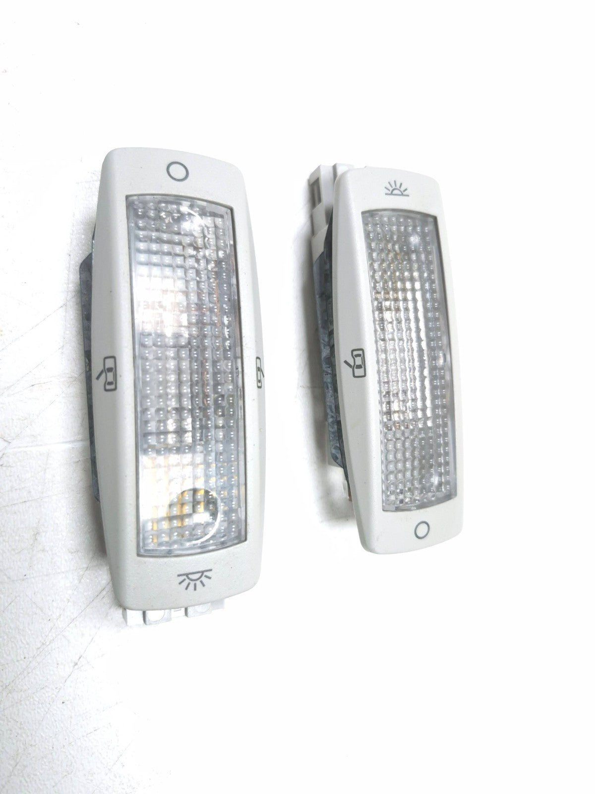 2011 Volkswagen Tiguan Interior Roof Light Lamp 2pcs OEM