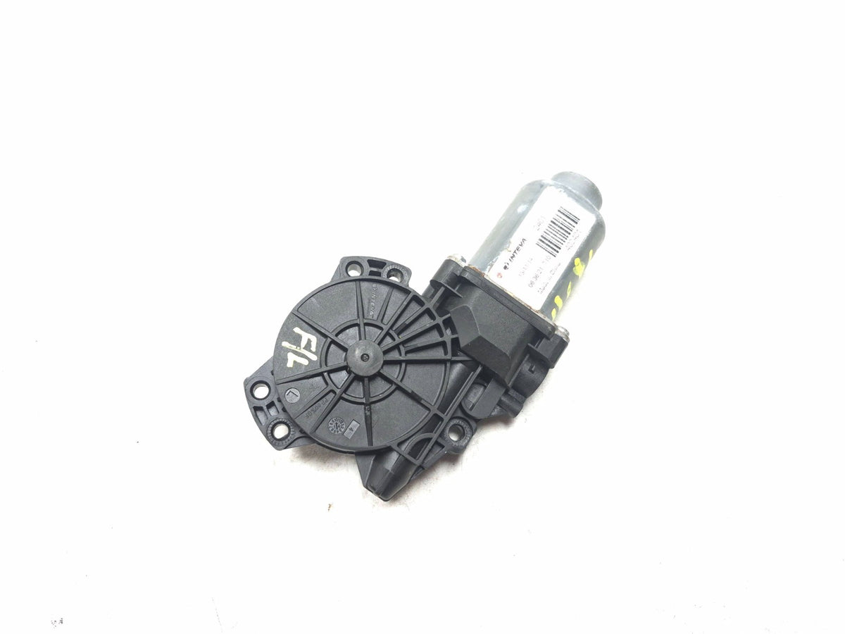 2015 Kia Optima Front Door Window Regulator Motor Driver Side OEM