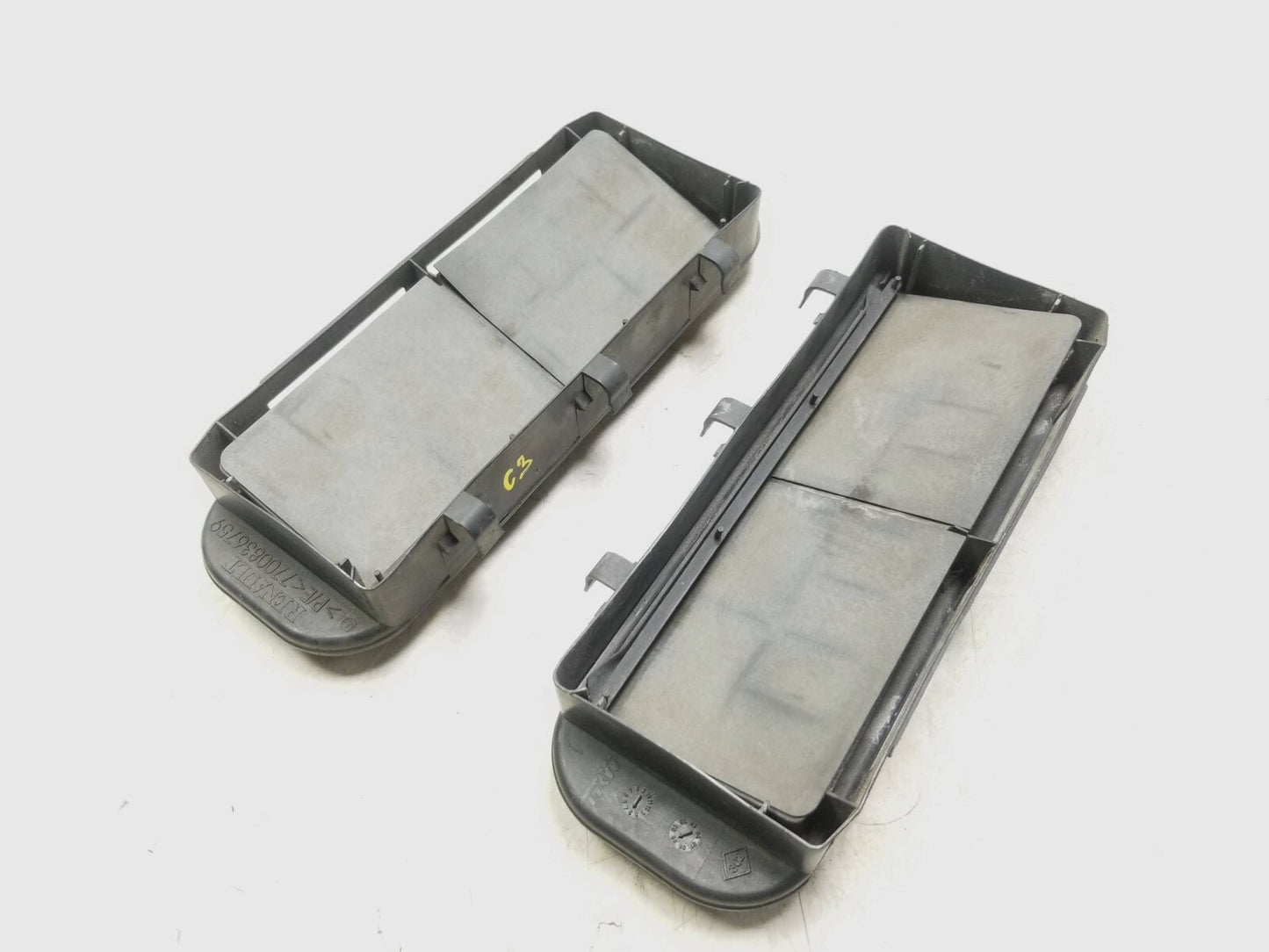 2009 Infiniti G37 Rear Trunk Quarter Flap Pressure Vent 2pcs OEM