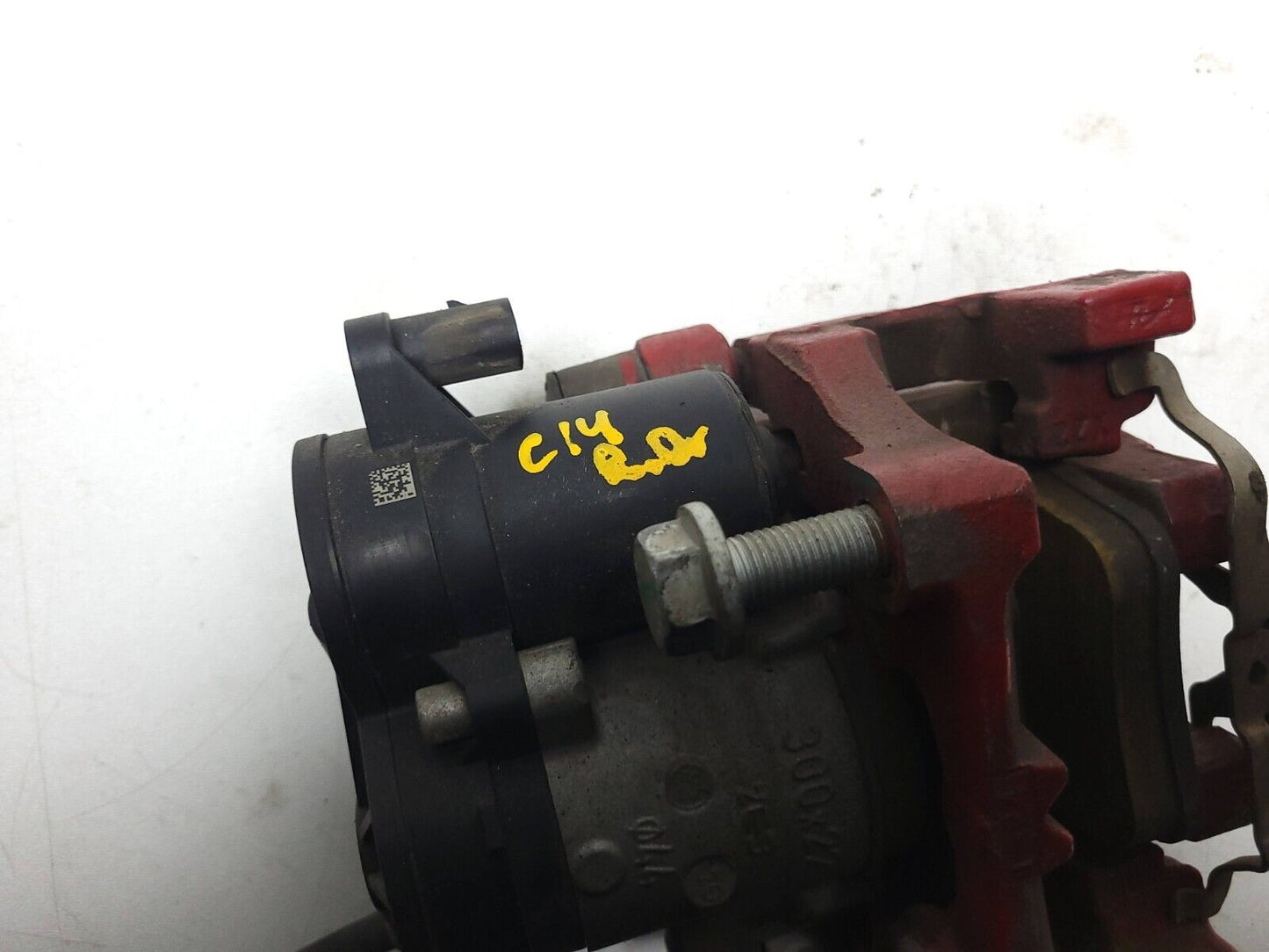 2015 - 2020 Mercedes C300 AWD Brake Caliper Rear & Front Set OEM