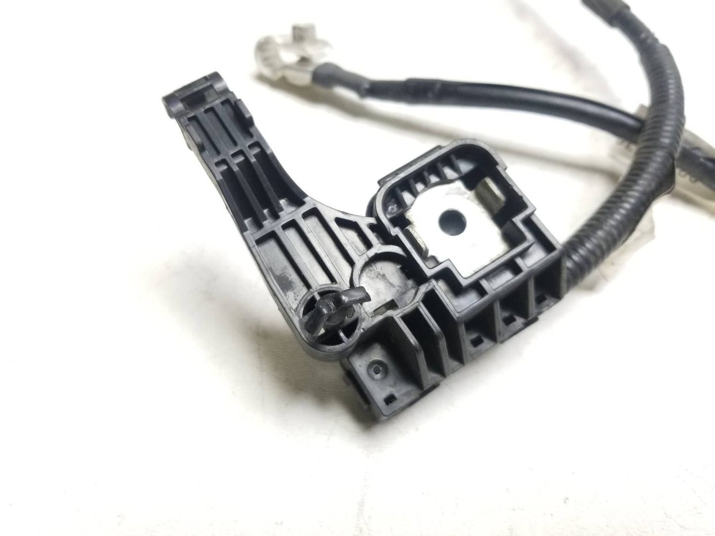 11-17 Lexus CT200h Negative Battery Cable 82123-76010 Oem✅