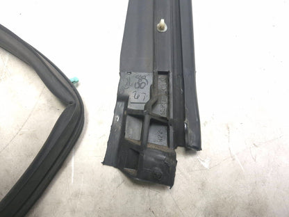 2008 Acura Tl Rear Door Weatherstrip Seal Passenger Side Right Set OEM