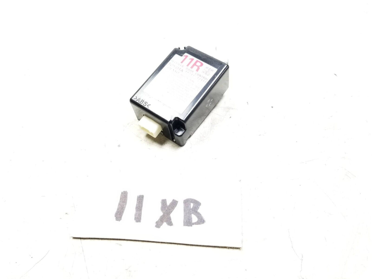 08 - 15 Scion Xb Receiver Door Control Module OEM
