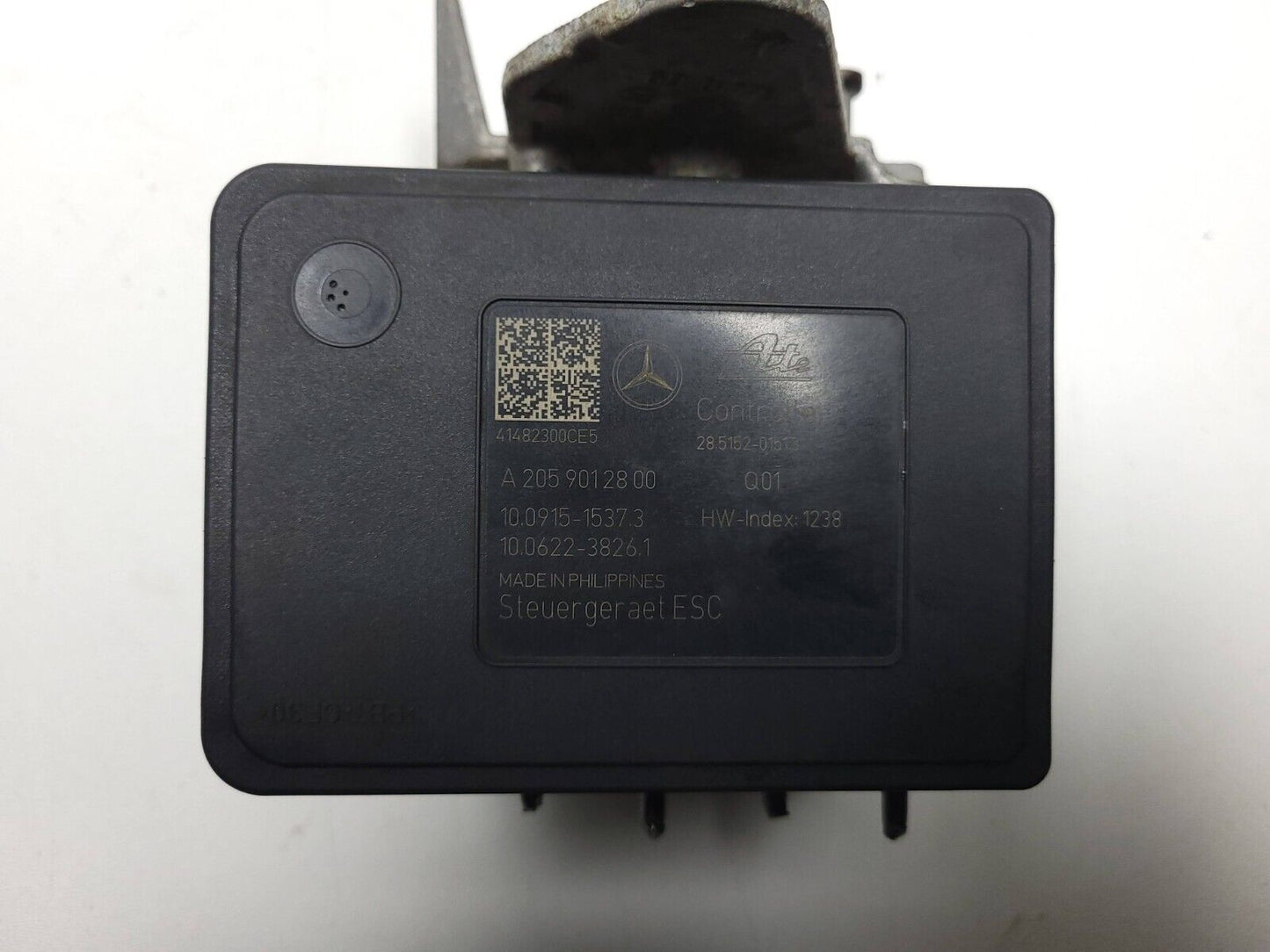 15-20 Mercedes C300 W205 ABS Anti Lock Bracke Pump OEM