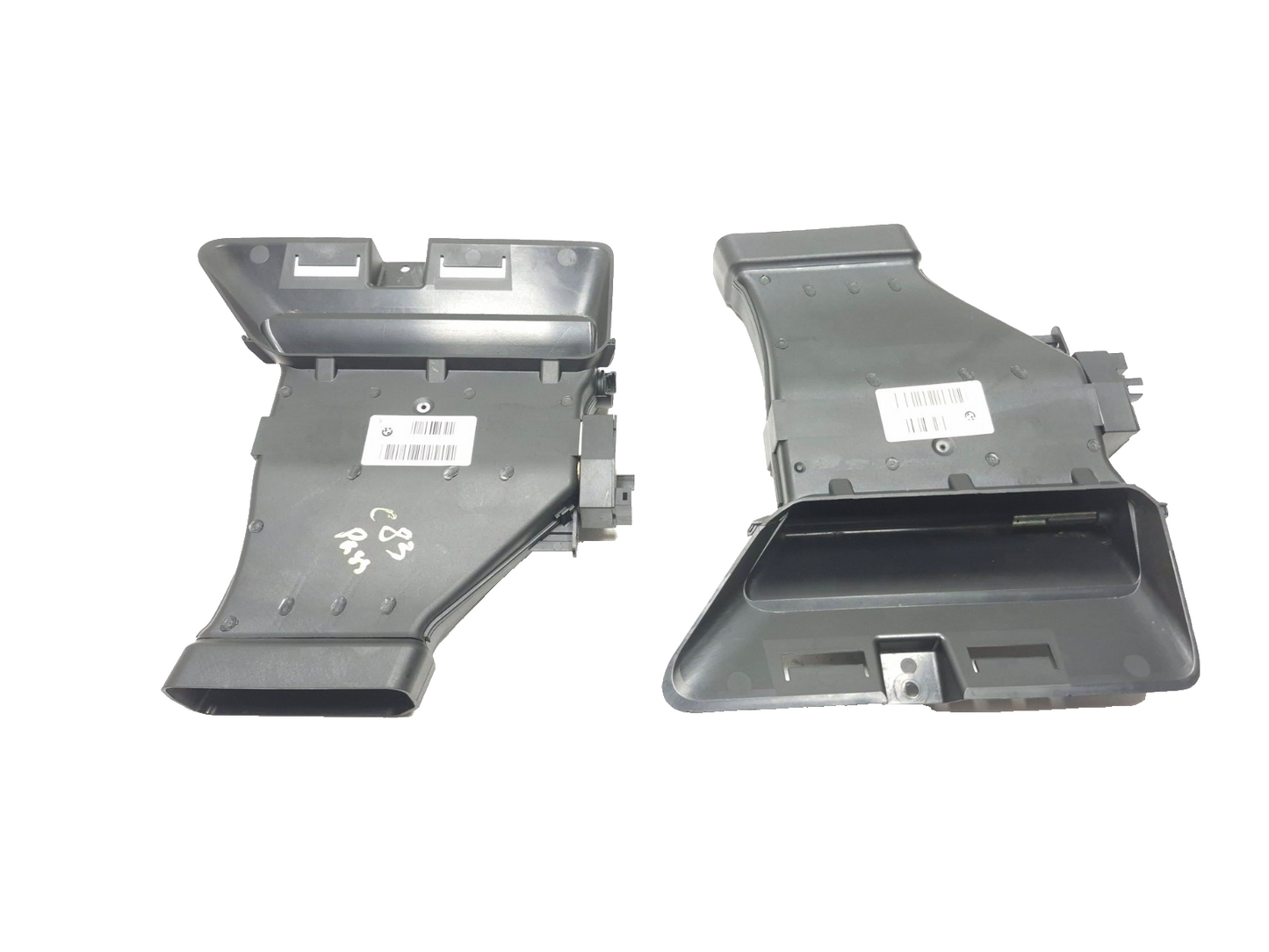 2011 BMW 750li Front Seat Auxiliary Heater Air Vent Duct Left & Right Pair OEM