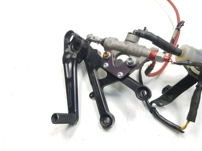 2008 - 2016 2012 Yamaha Yzfr6 R6 Rear Brake Master Cylinder & Brake Pedal