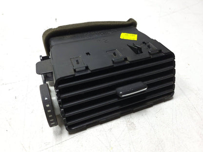 2010- 2014 Chevrolet Suburban Console Air Vent Grille W Center Left & Right OEM