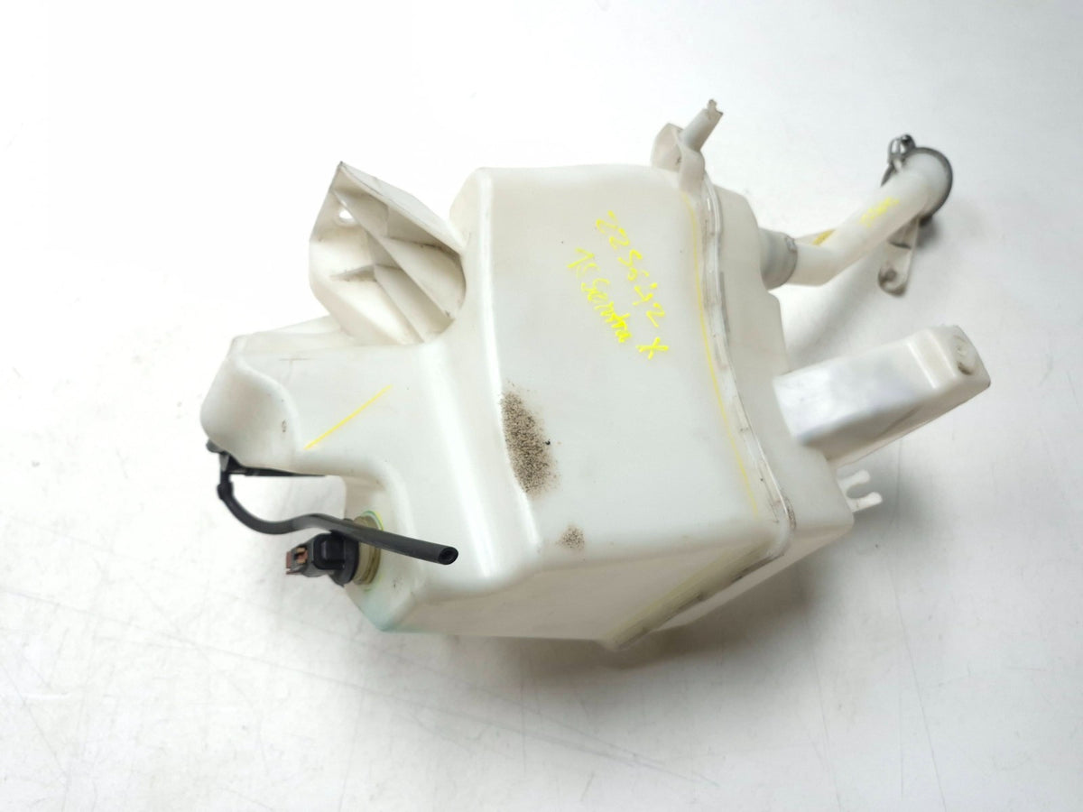 2015 Nissan Sentra Windshield Washer Fluid Reservoir 28910-3sg0a OEM