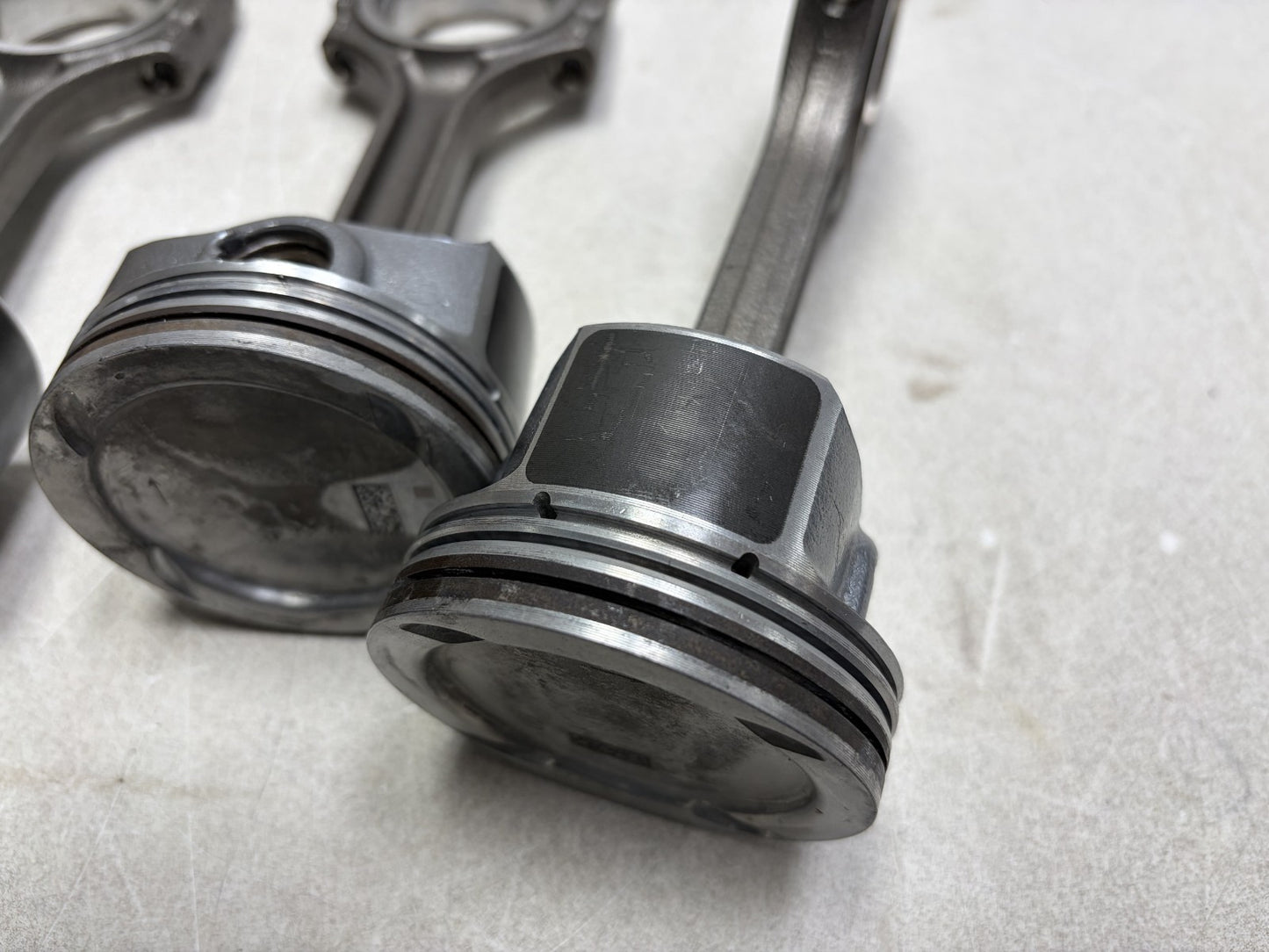 14 15 16 17 18 Buick Encore 1.4l Piston W/ Connecting Rod 4pcs OEM 3k Miles