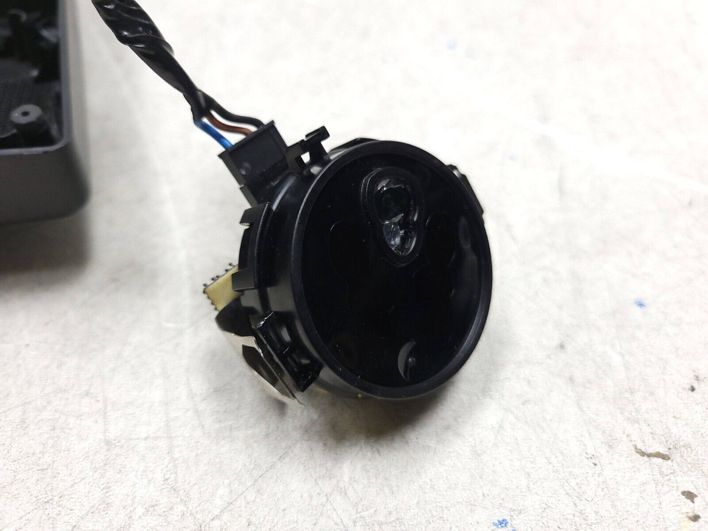10-12 Lincoln MKT Windshield Line Keep Camera W/ Rain Sensor OEM