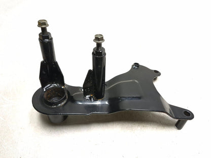 2025 Dongfang Df200stg  Rear Wheel Bracket & Kick Start Lever Pair OEM