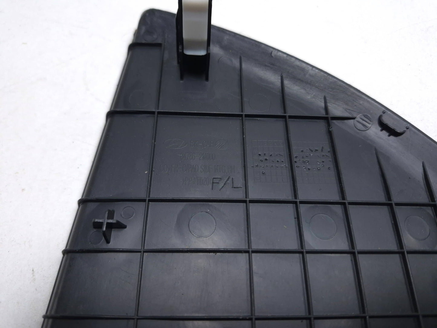 2013 Hyundai Genesis Coupe Dash End Cap Cover Left & Right Pair OEM