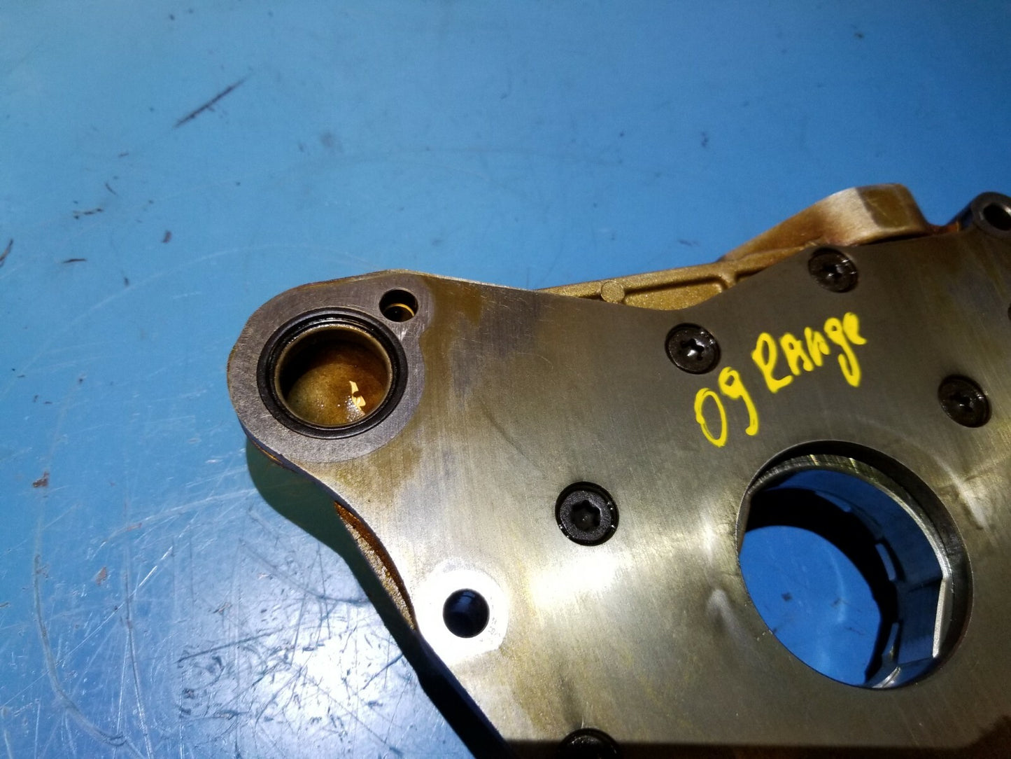 2009 Range Rover Sport 4.4l Engine Oil Pump OEM