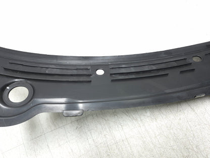 2008 BMW X6 E71 Windshield Wiper Cover Vent Cowl Grille Panel OEM
