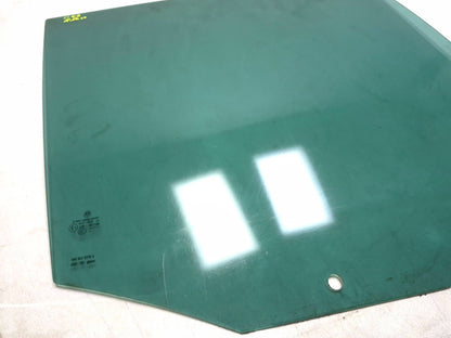 2011 Volkswagen Tiguan Rear Door Window Glass Passenger Side Right OEM