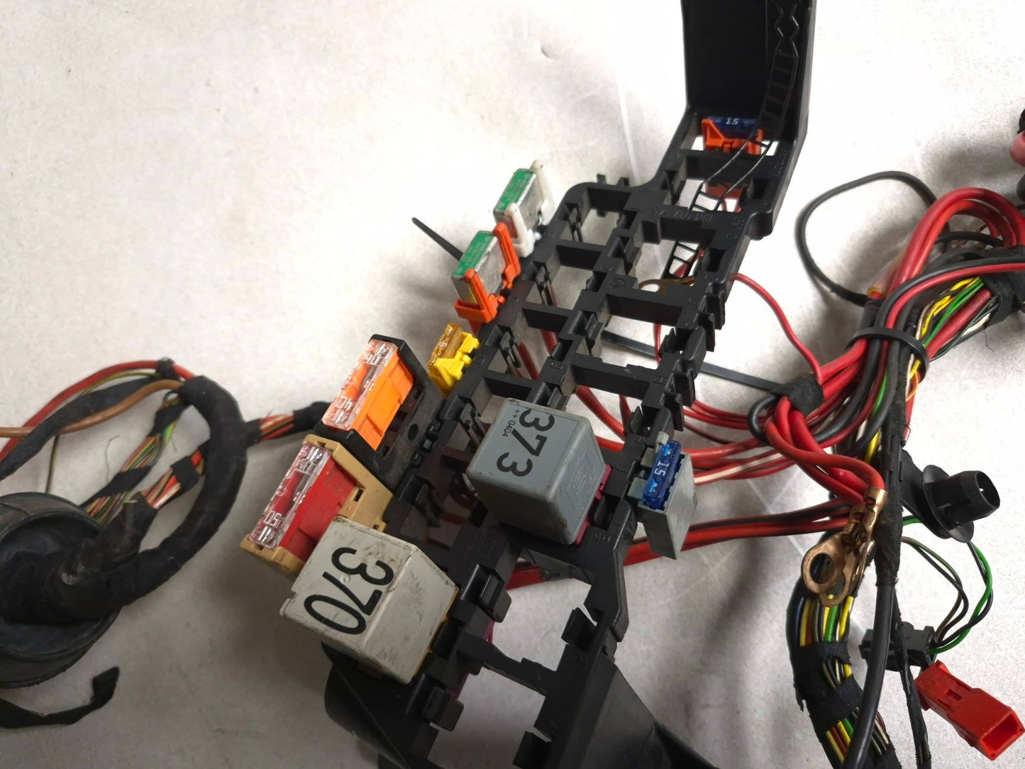2004 Volkswagen Passat Engine & Interior Wire Wiring Harness OEM