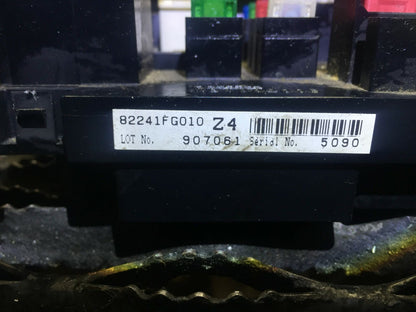 08 09 10 Subaru Impreza 2.5l Engine Fuse Box Fusebox 82241fg010 OEM