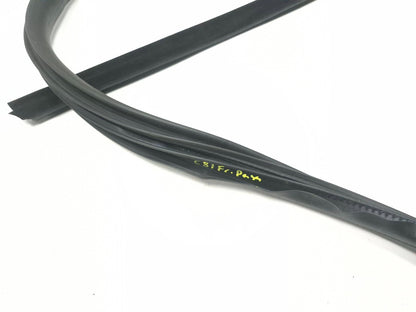2013 Volvo S60 Front Door Weatherstrip Seal Right Passenger Side Pair OEM