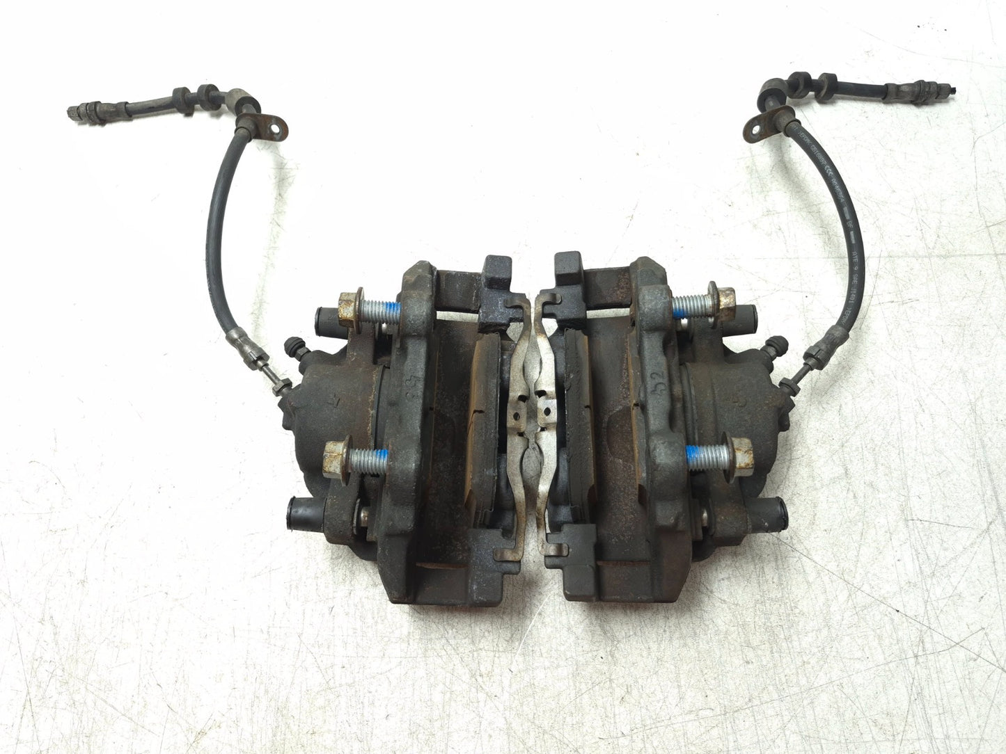 2017 Ford Focus St Brake Caliper Front Left & Right Pair OEM