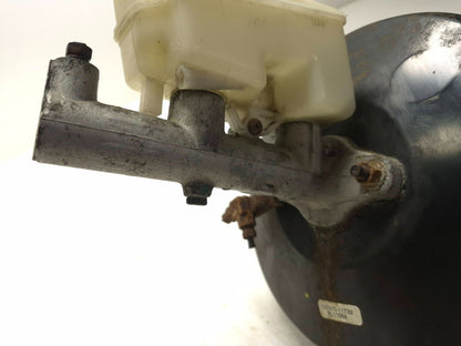 2007 Toyota Corolla Matrix Power Brake Booster W/ Master Cylinder OEM