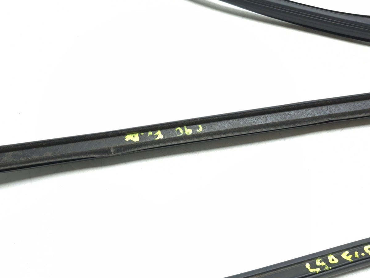2007 Honda Fit Front Door Weatherstrip Seal Driver Side Left 3pcs OEM