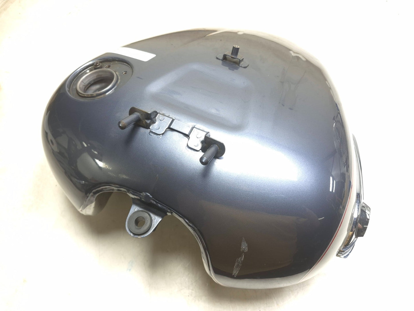 2001 Kawasaki Vulcan 1500 Vn1500 Classic Fuel Tank OEM