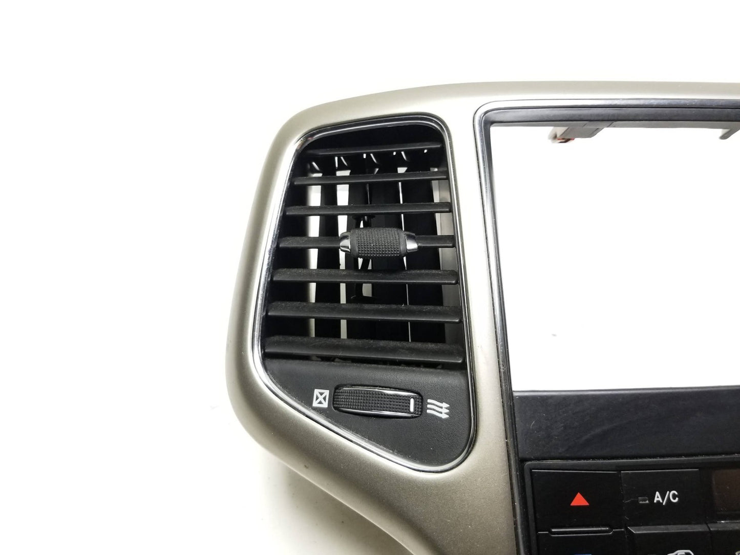 2012 Jeep Grand Cherokee AC Heater Control Panel W/ Air Vent Grille OEM
