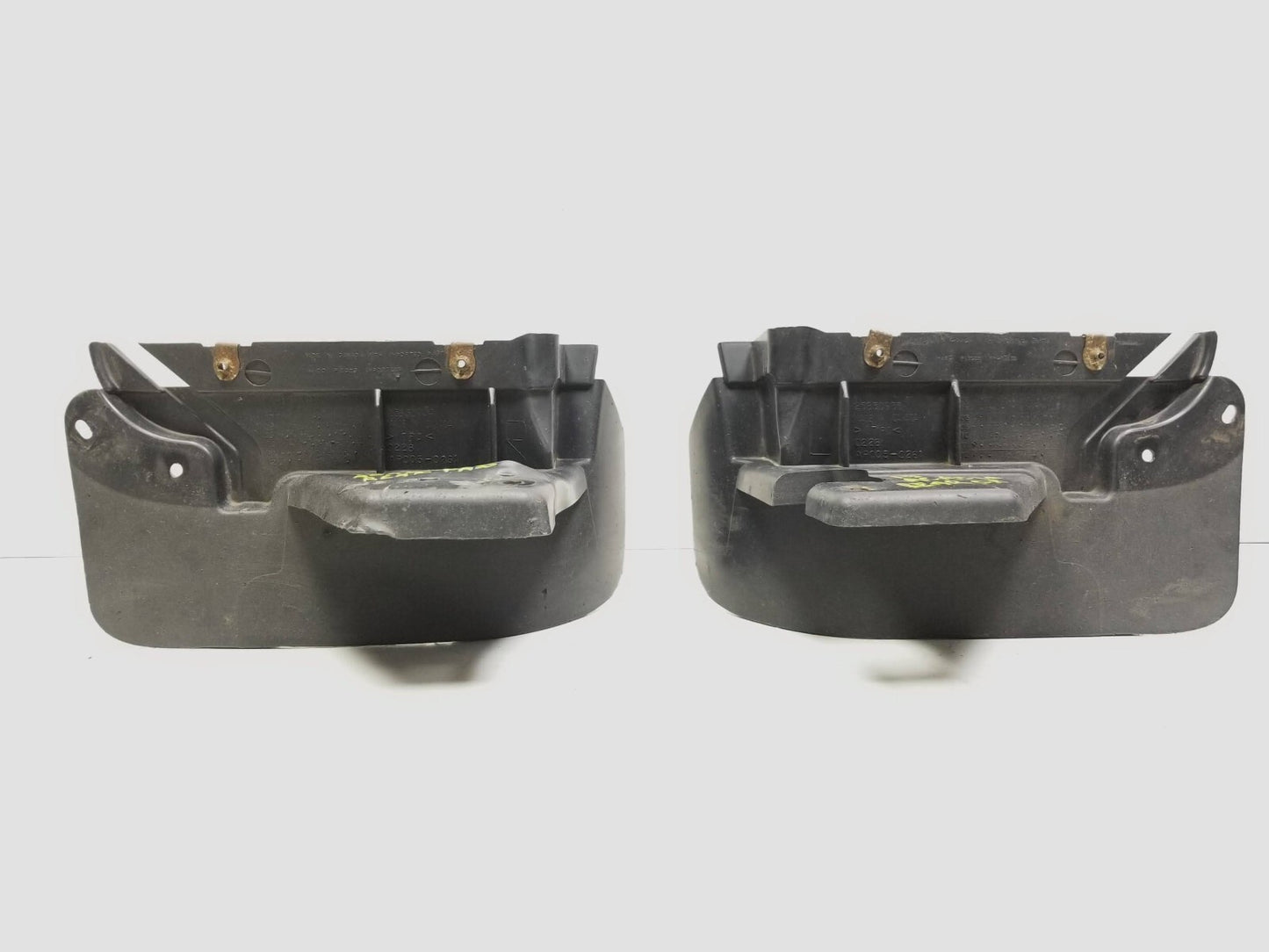 13 14 15 16 GMC Acadia Rear Mud Flap Left & Right OEM