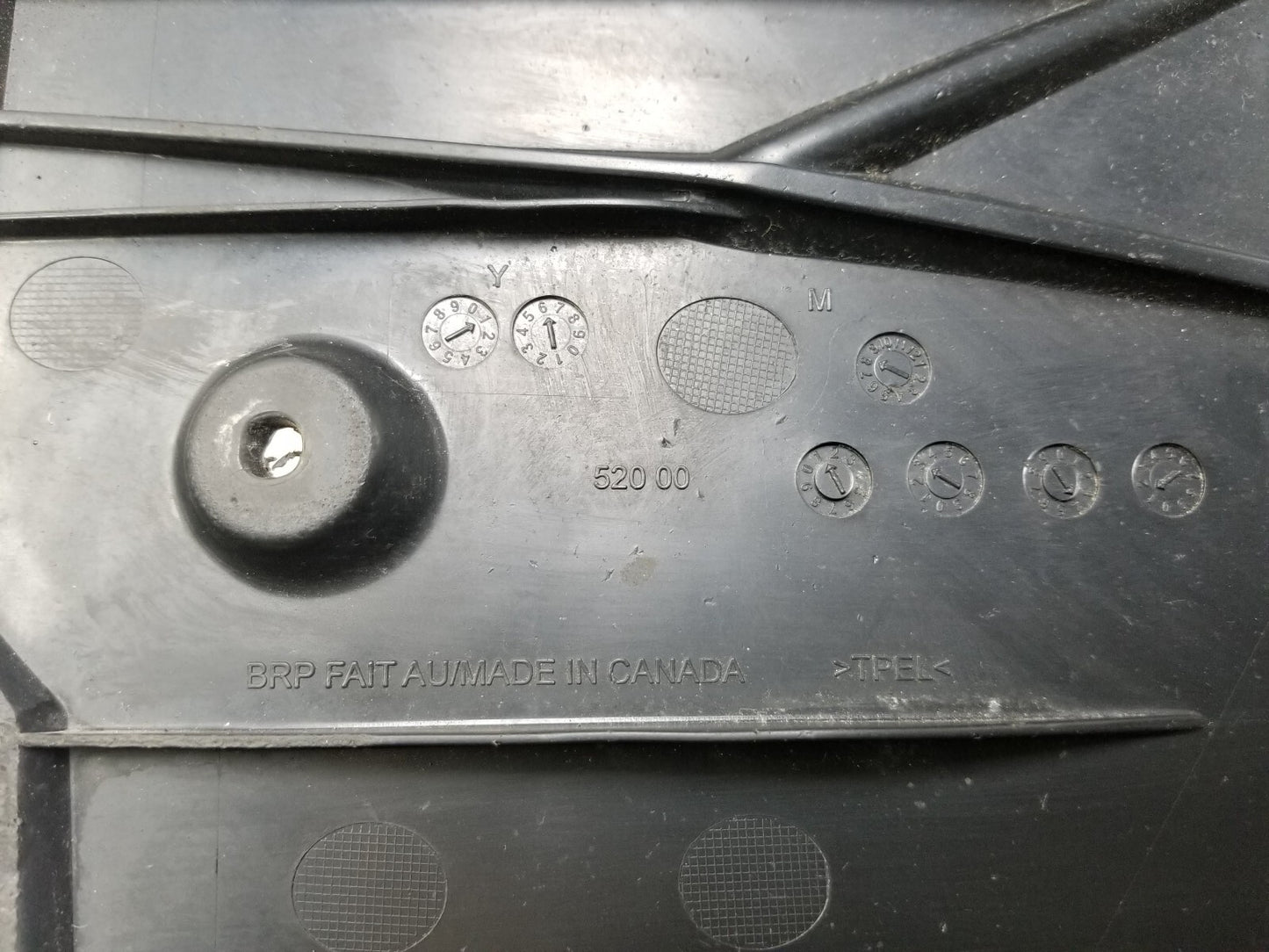 16-19 Ski-doo Renegade 900 Enduro Ace Snow Guard Oem✅