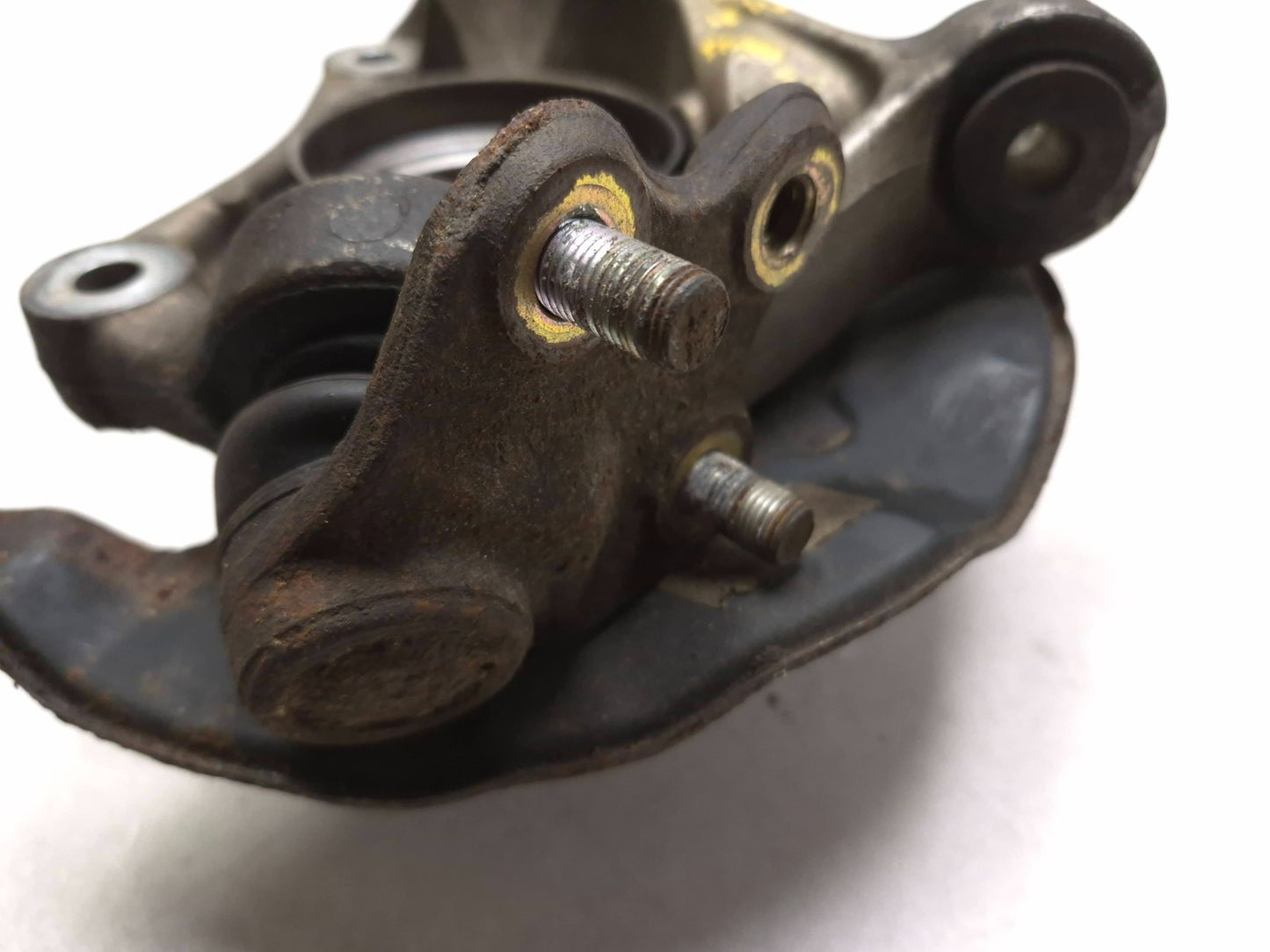 2004 Toyota Prius Front Spindle Knuckle Right Passenger Side OEM