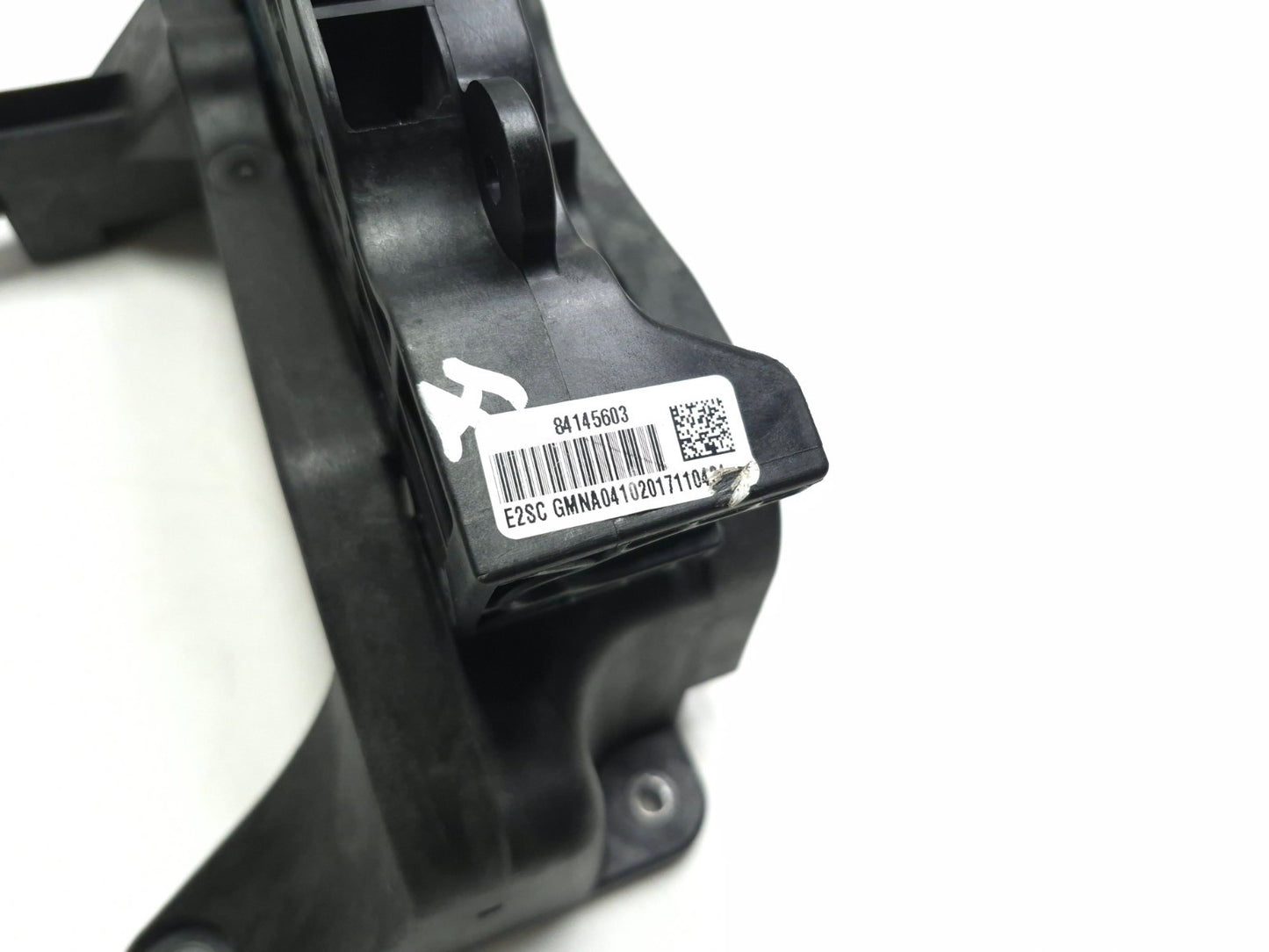 2017 Chevrolet Malibu Automatic Transmission Gear Shifter OEM