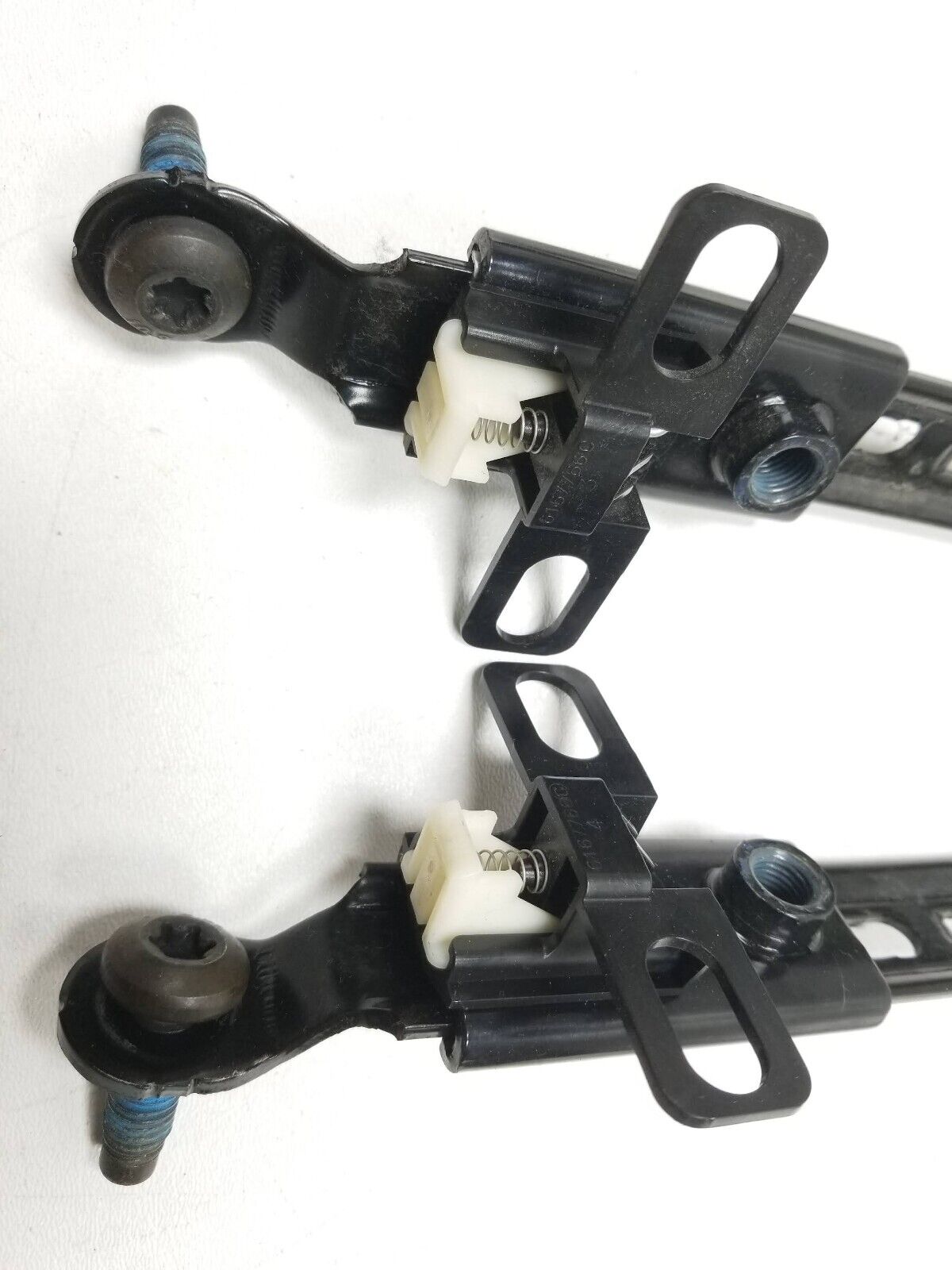 13 14 15 16 GMC Acadia Seat Belt Height Adjuster L/r 23136055 OEM