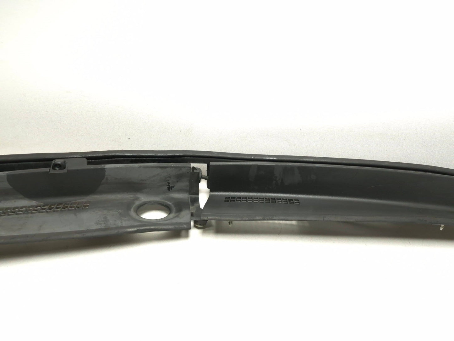 2007 Acura Tl Type-s Front Windshield Lower Cowl Grille Screen Cover Assy OEM
