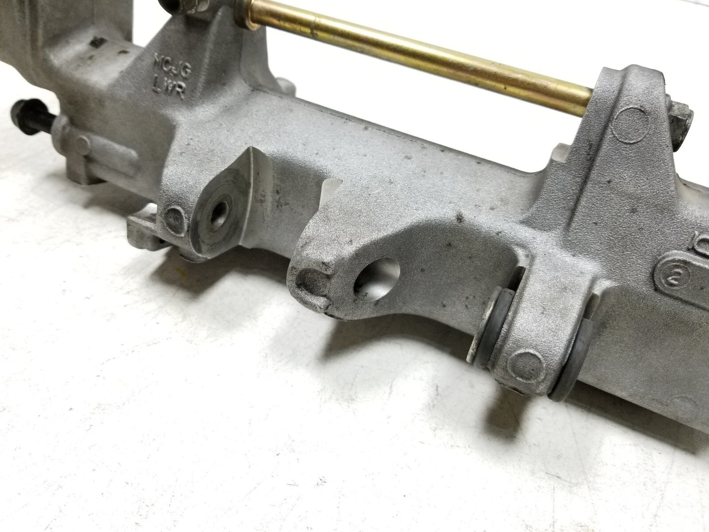 2002 2003 Honda Cbr900rr Cbr954rr Lower Frame Swingarm Engine Mount Bracket OEM