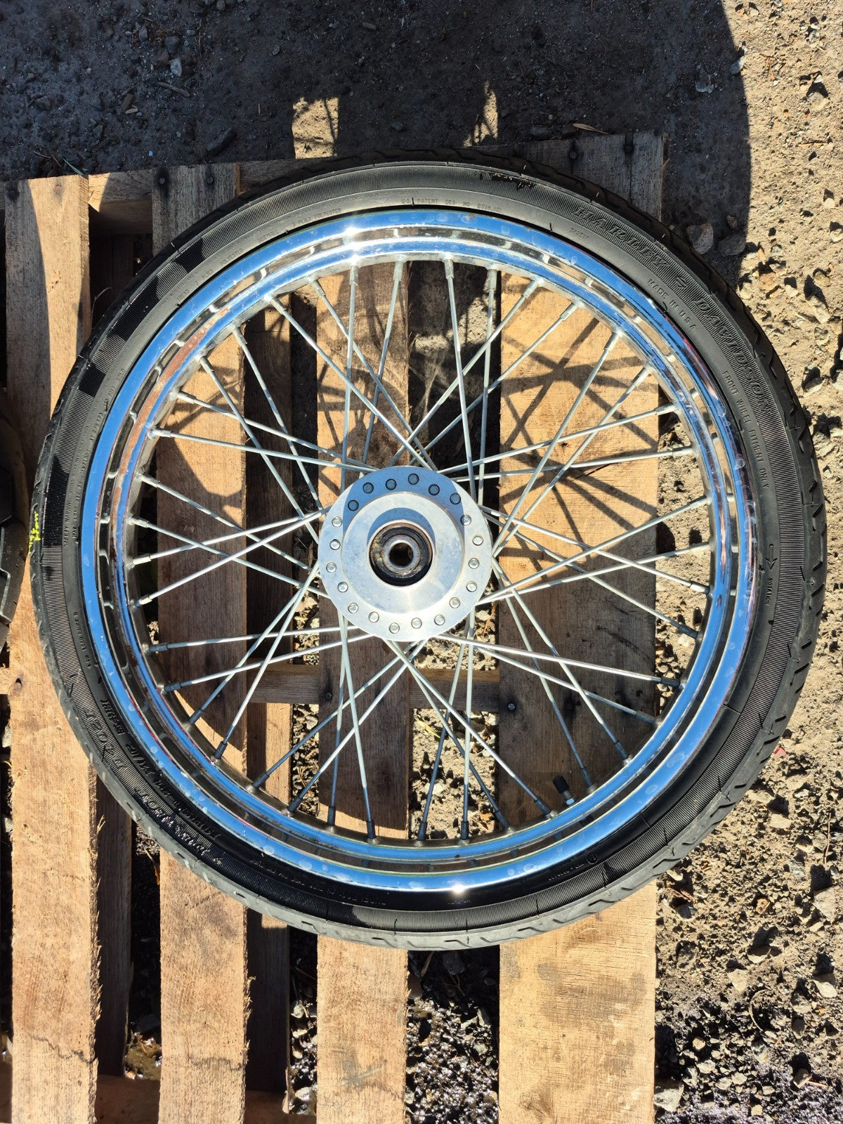 2004 Harley-davidson Sportster Xl883 Wheel Rim & Tire Front & Rear *straight*