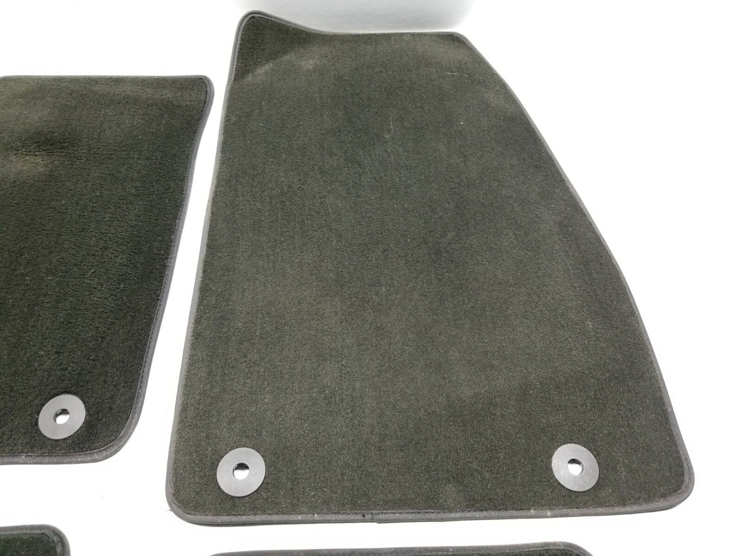 2014 Buick Regal Floor Mat Carpet 4 Pcs OEM