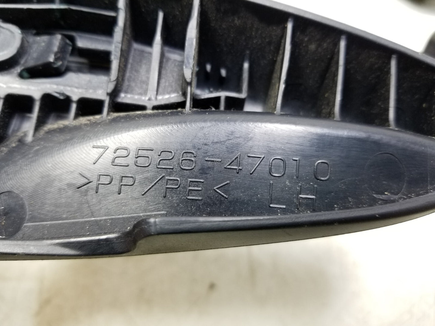 2015 Scion Fr-s Trim W/ Guide Sleeve & Knob Front Driver Side Left OEM