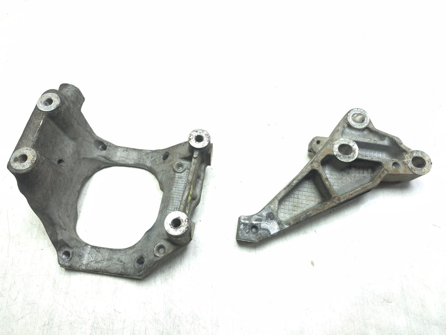 2008 Acura Tl Type-s Engine & Transmission Mount Bracket Pair OEM