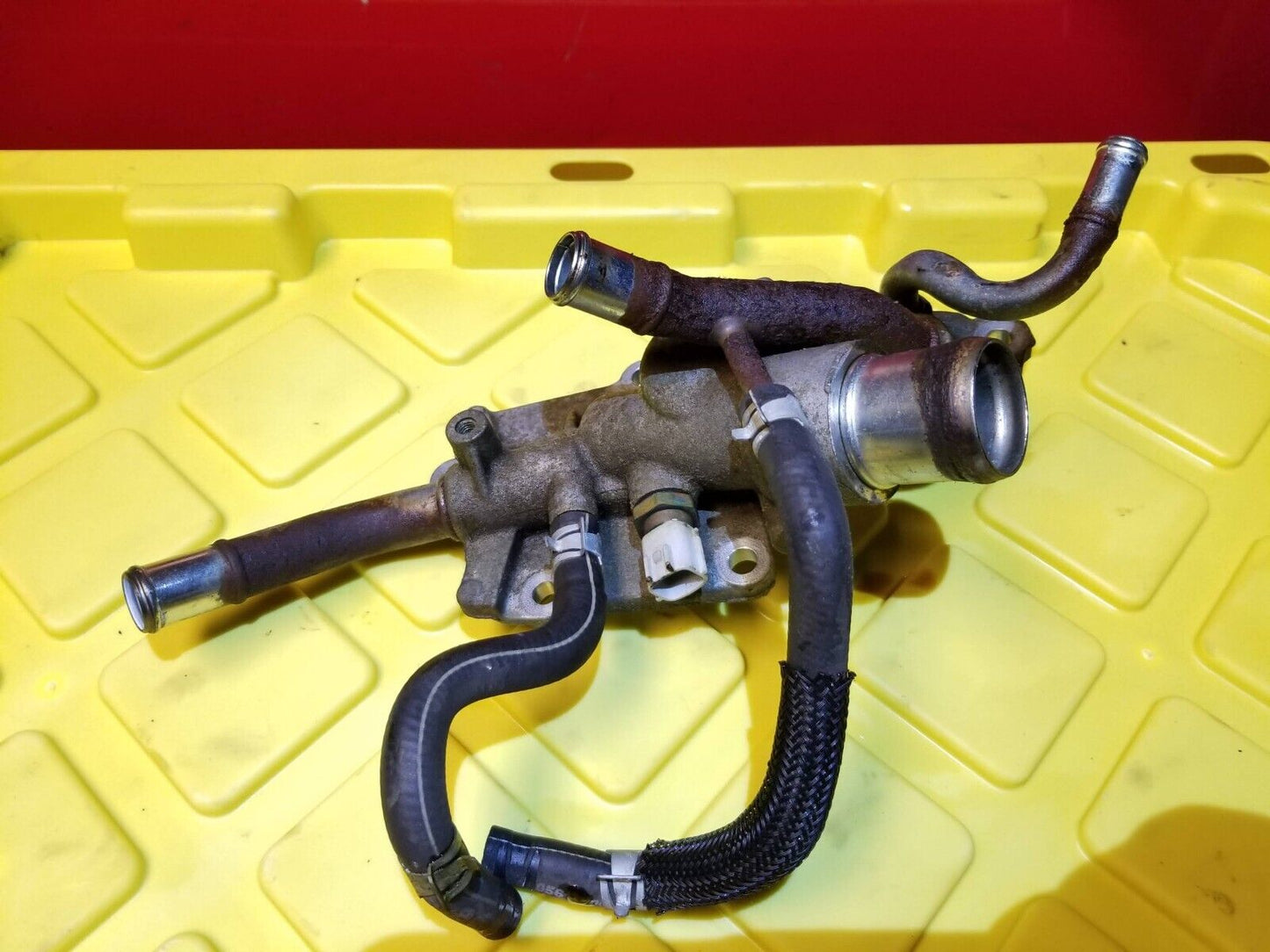 07 - 12 Nissan Sentra Thermostat Housing Outlet 2.0l OEM